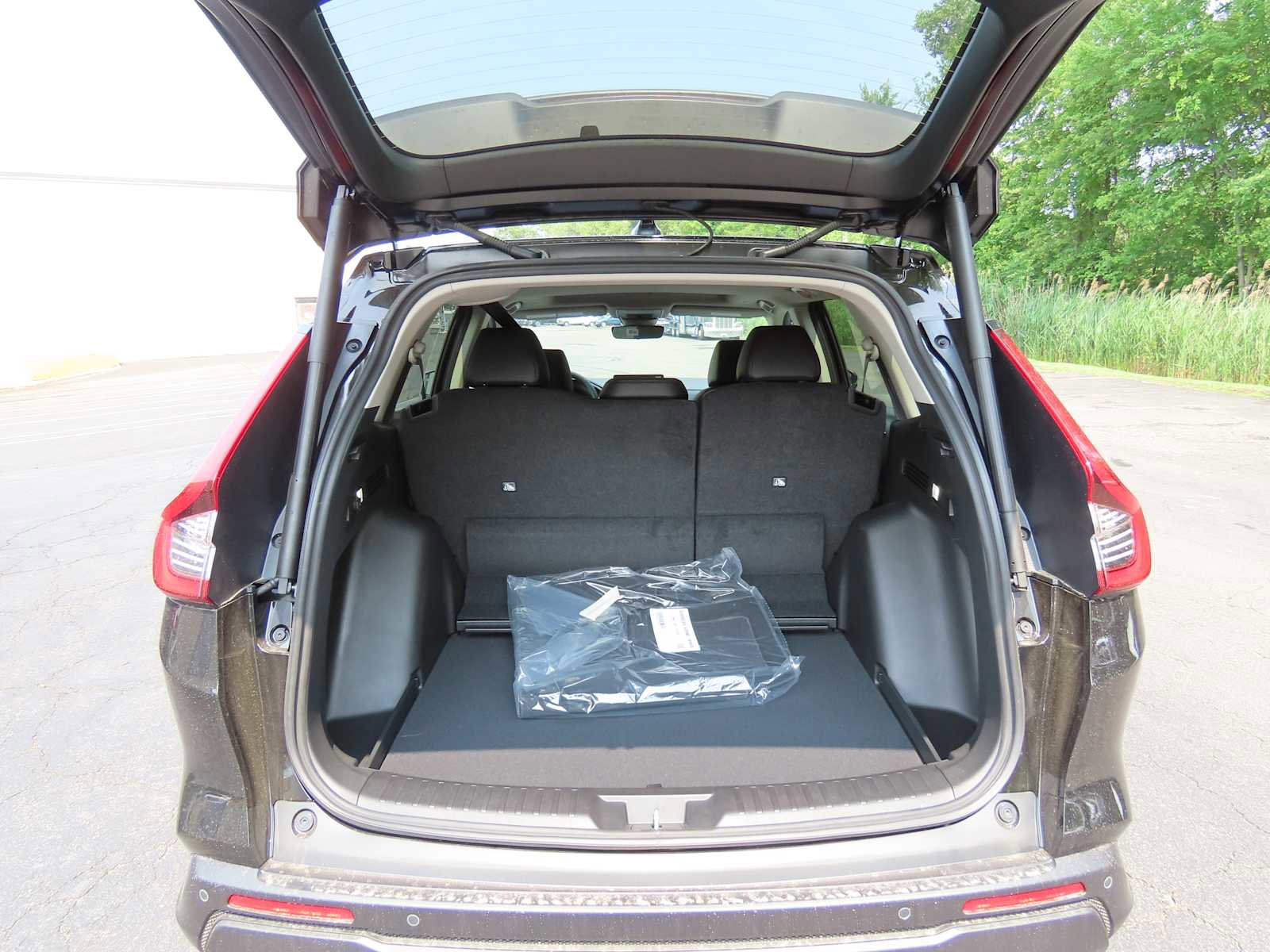 New 2026 Honda CR-V EX-L image 11