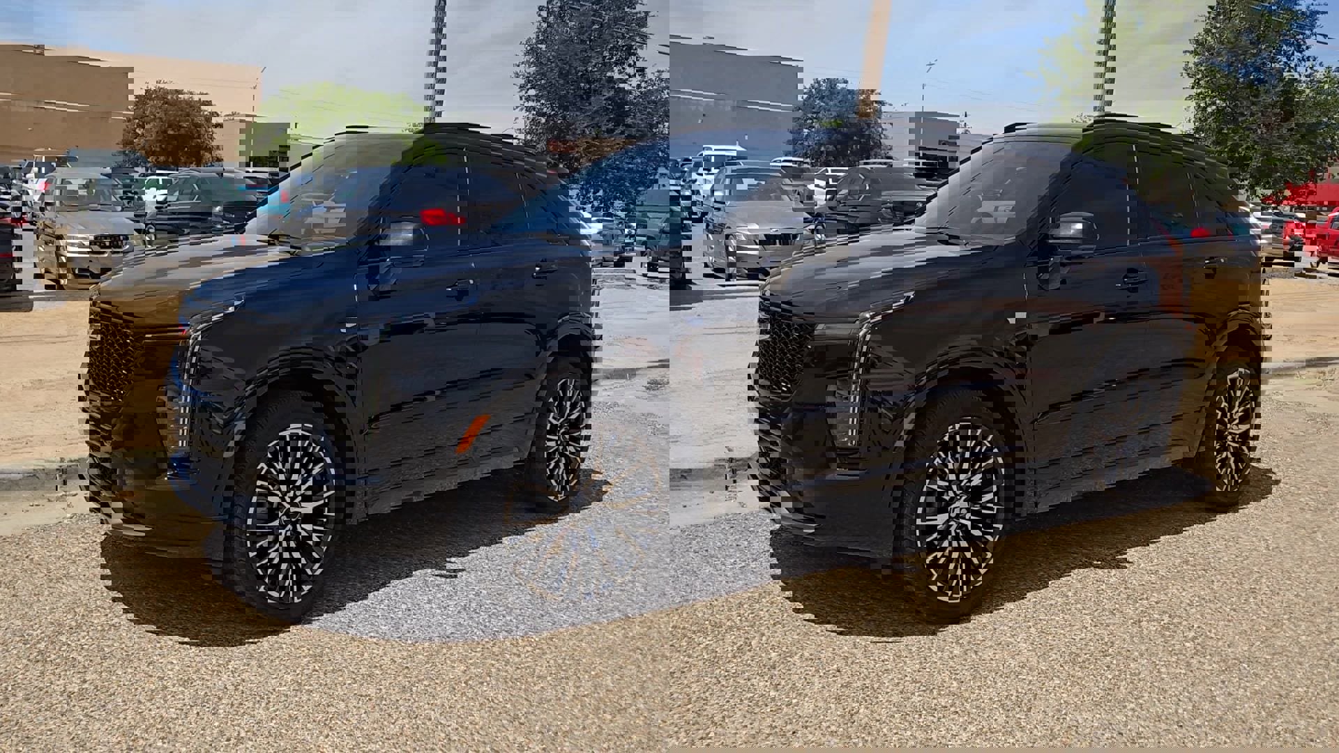 Used 2024 Cadillac XT4 Sport FWD image 4