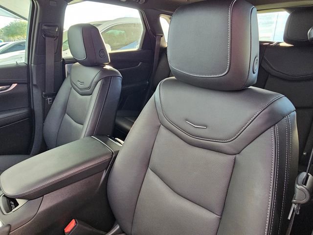 New 2025 Cadillac XT5 Premium Luxury image 12