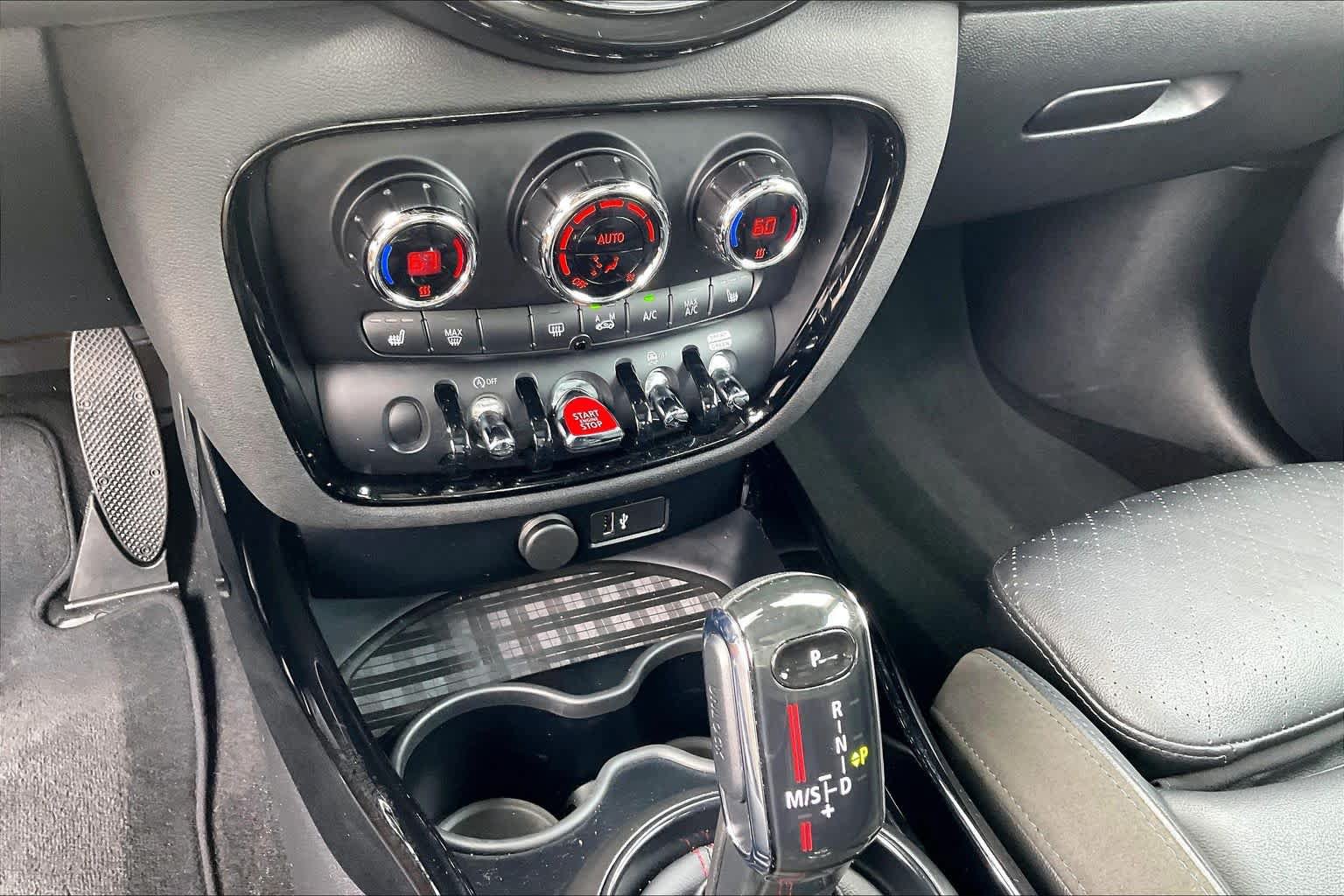 Used 2021 MINI Cooper Clubman S AWD/4WD image 15