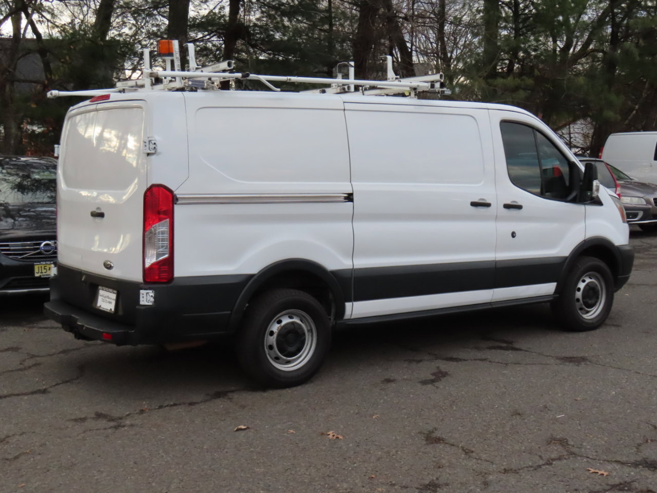 Used 2016 Ford Transit 250 130 Low Roof image 6