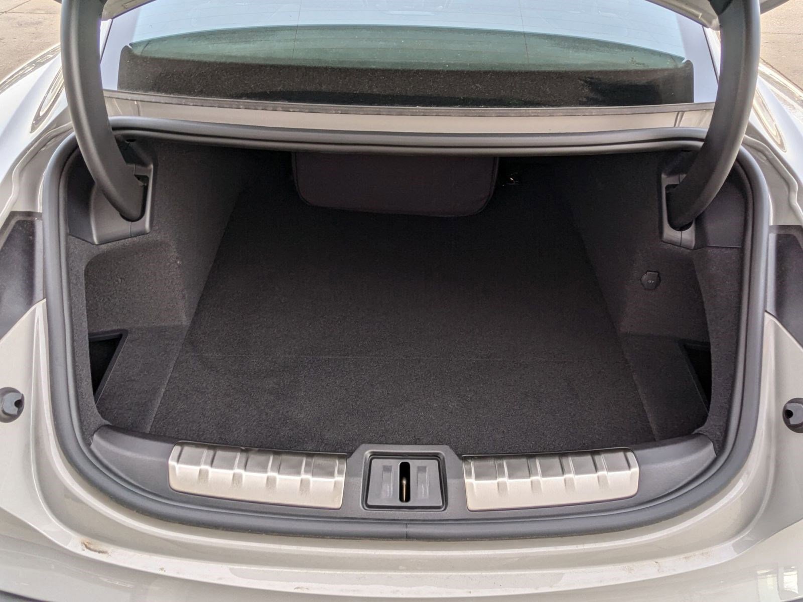 New 2025 Porsche Taycan Turbo image 23