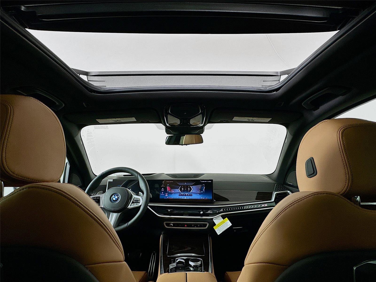 New 2026 BMW X5 xDrive50e w/ M Sport Package image 23