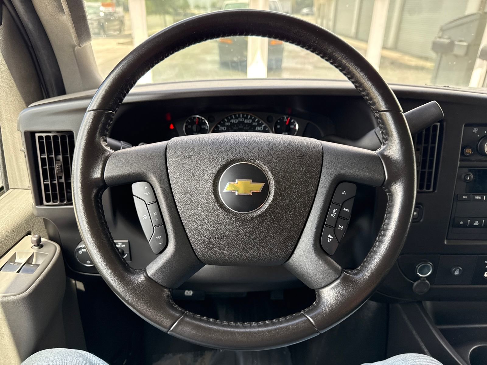 Used 2022 Chevrolet Express 2500 Extended w/ Driver Convenience Package RWD image 14
