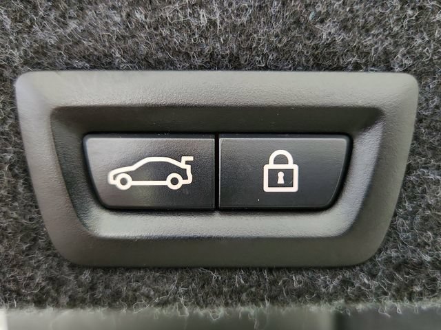 Used 2016 BMW 535i xDrive Sedan AWD/4WD image 36