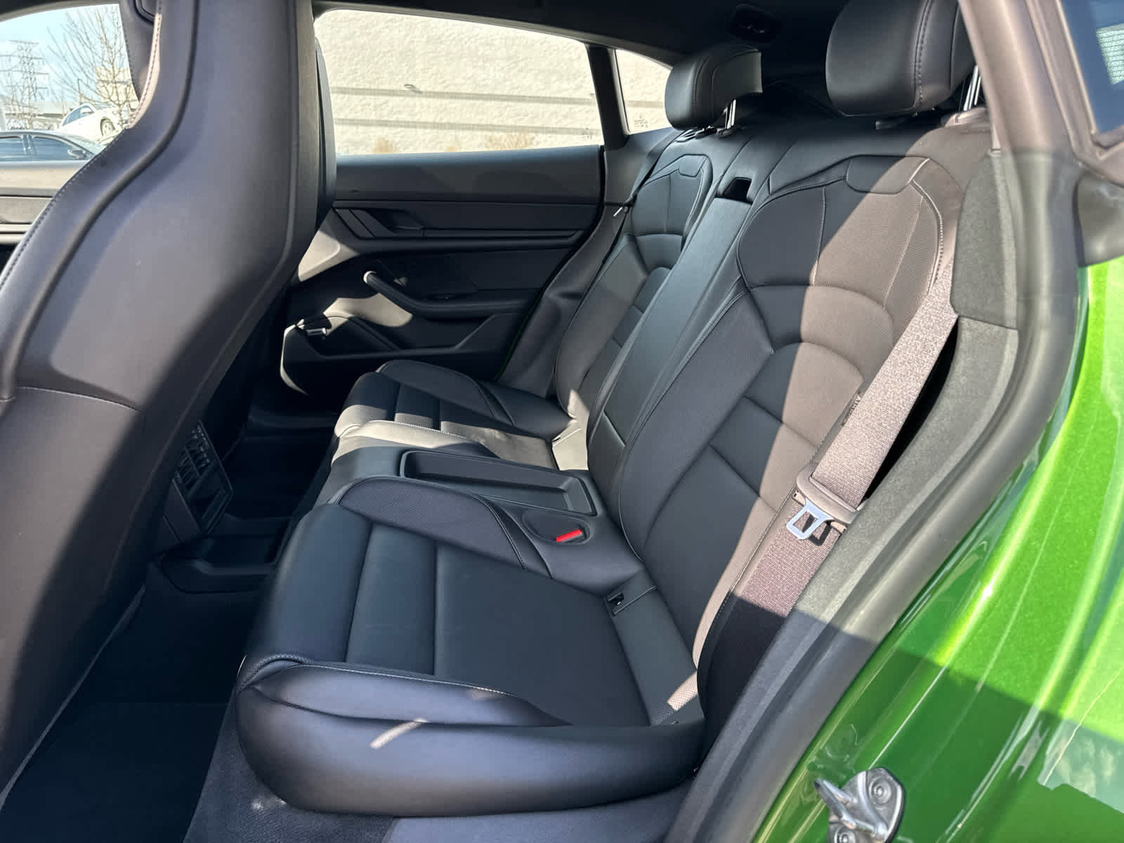 Used 2022 Porsche Taycan 4 Cross Turismo image 17