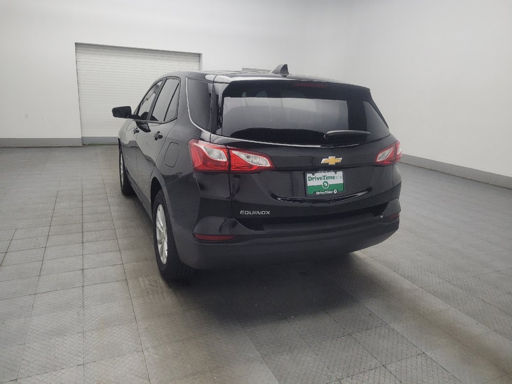 Used 2020 Chevrolet Equinox LS w/ LS Convenience Package FWD image 5