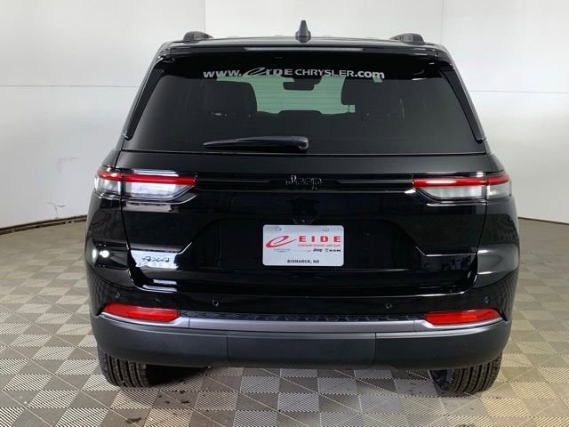 New 2026 Jeep Grand Cherokee Altitude AWD/4WD image 6