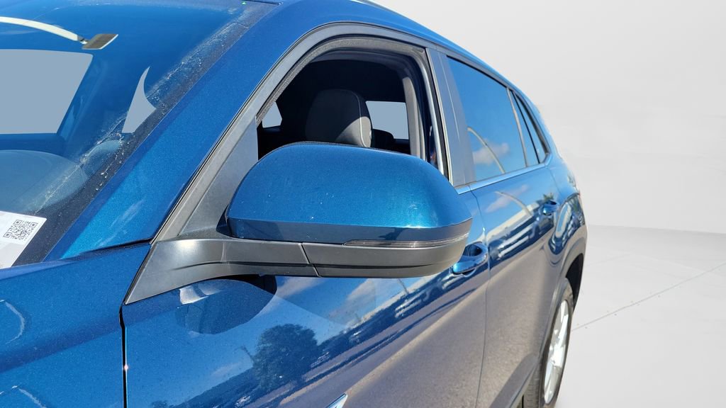 Used 2021 Volkswagen Atlas Cross Sport S image 13