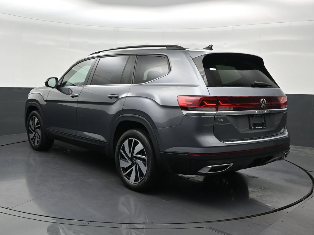 Used 2024 Volkswagen Atlas SE FWD image 3