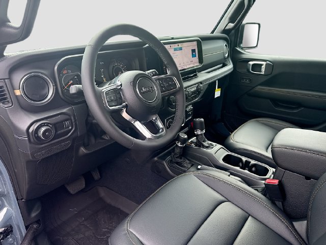 New 2026 Jeep Wrangler Unlimited Sahara AWD/4WD image 7