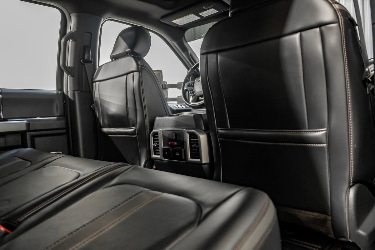 Used 2022 Ford F450 Platinum w/ FX4 Off-Road Package image 39