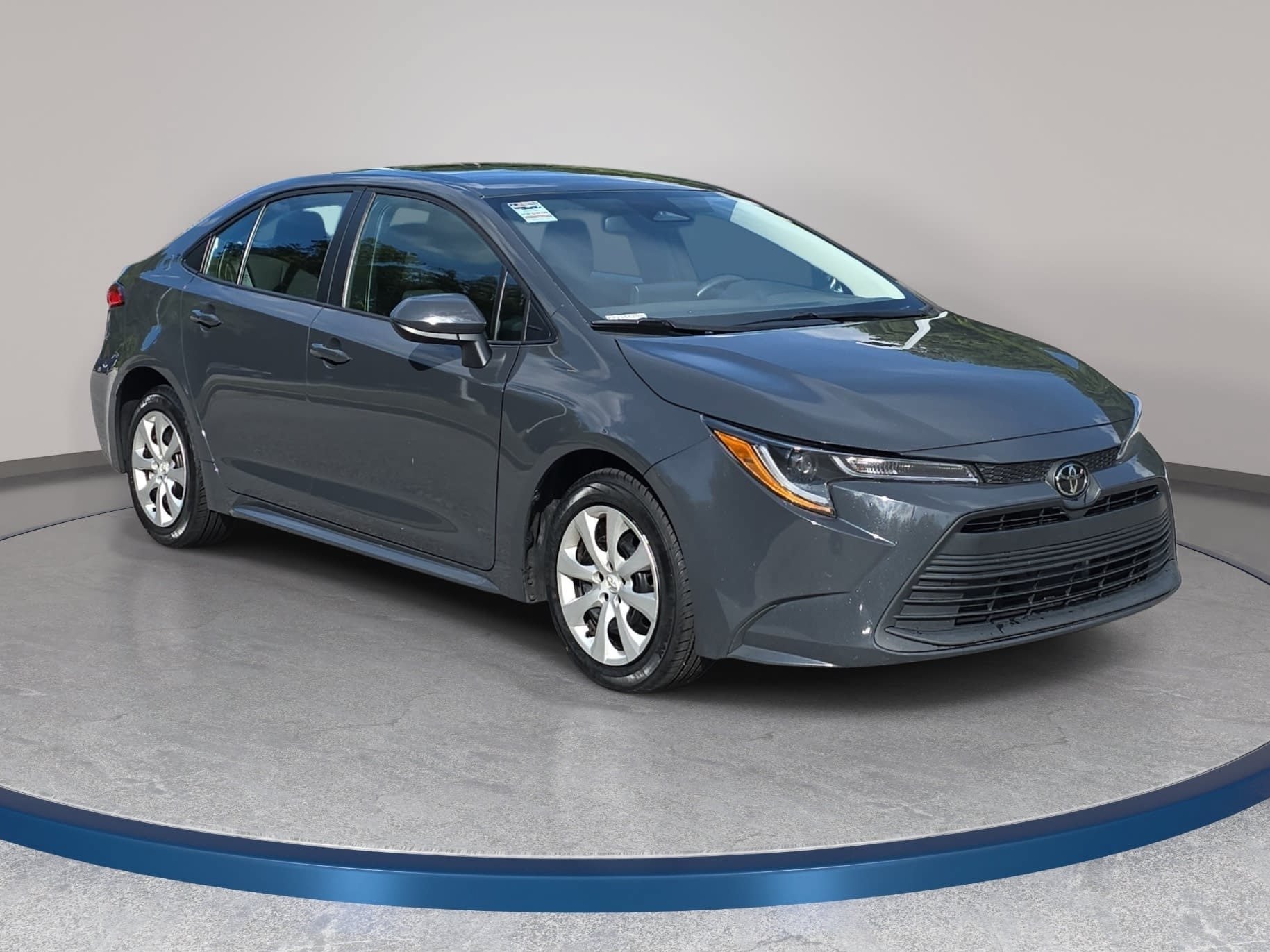 Used 2024 Toyota Corolla LE FWD image 3