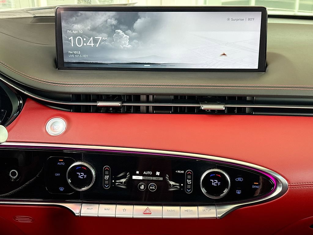 Used 2023 Genesis GV70 2.5T w/ Sport Prestige Package image 14