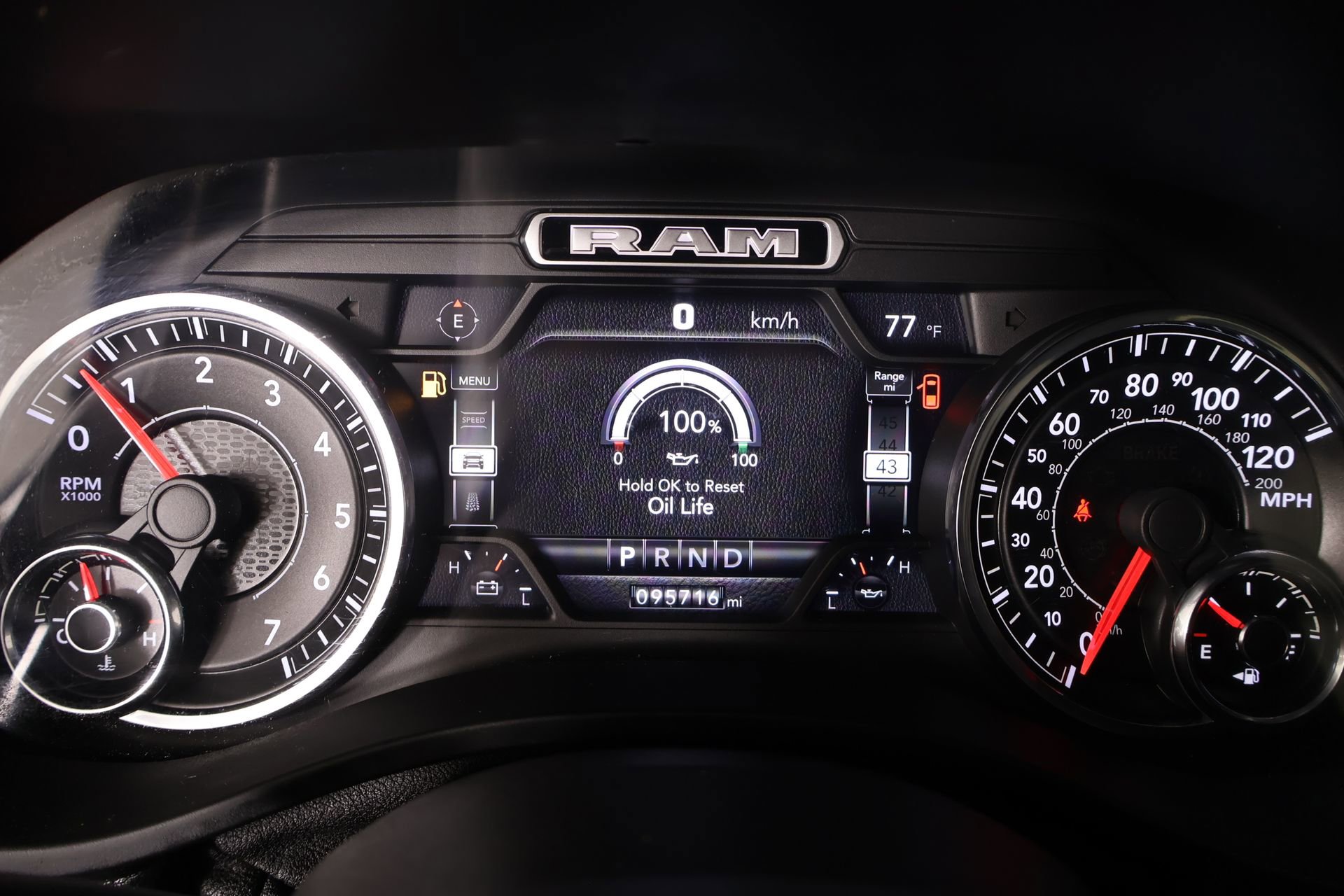 Used 2021 RAM 1500 Laramie AWD/4WD image 4