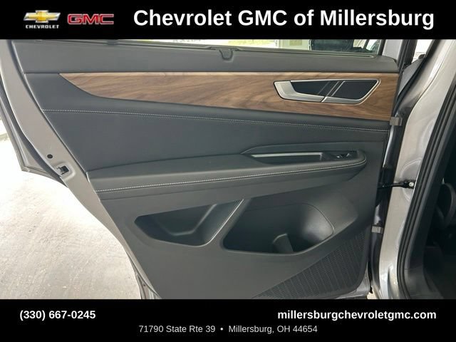 Used 2025 Volkswagen Atlas SE AWD/4WD image 24