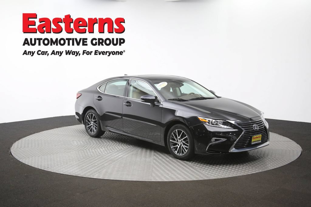 Used 2017 Lexus ES 350 w/ Navigation System Package FWD image 54