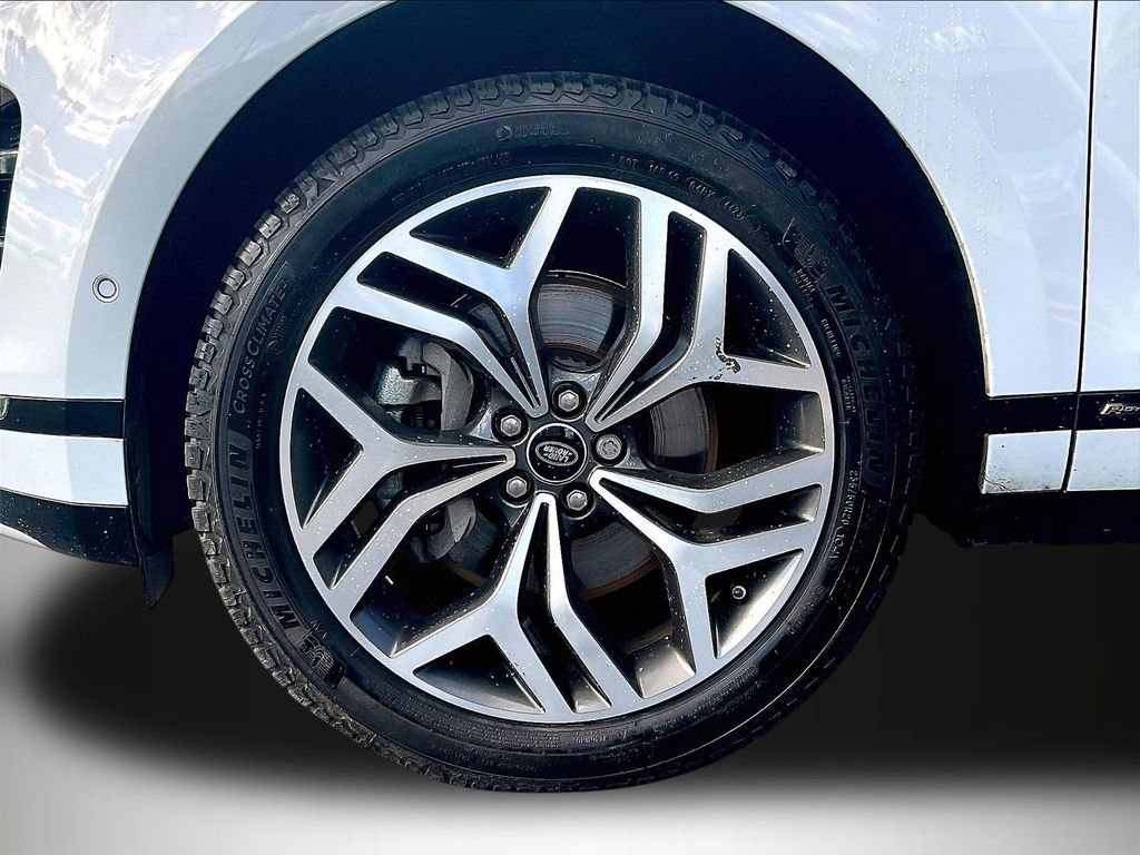 Used 2020 Land Rover Range Rover Evoque First Edition AWD/4WD image 33