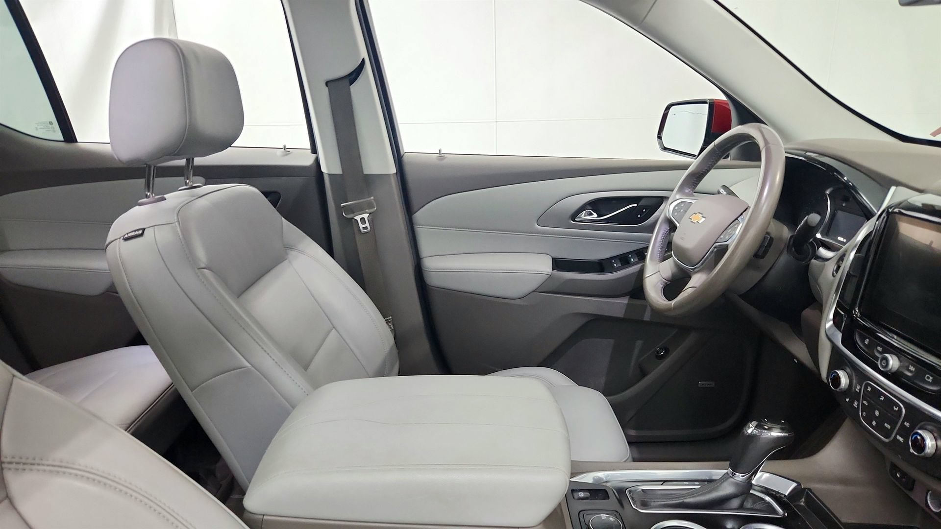 Used 2019 Chevrolet Traverse LT w/ LT Premium Package FWD image 31