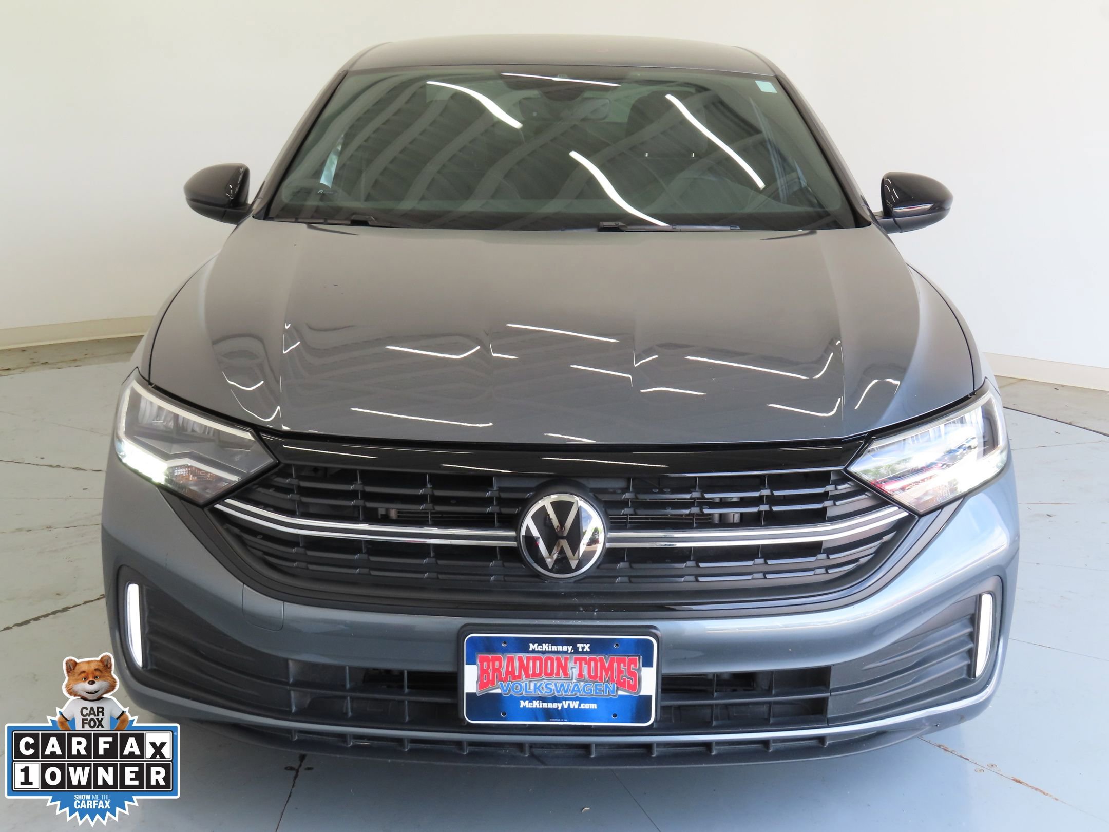 Used 2024 Volkswagen Jetta Sport image 10