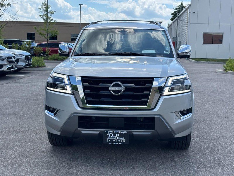Used 2023 Nissan Armada Platinum w/ Captain's Chairs Package AWD/4WD image 10
