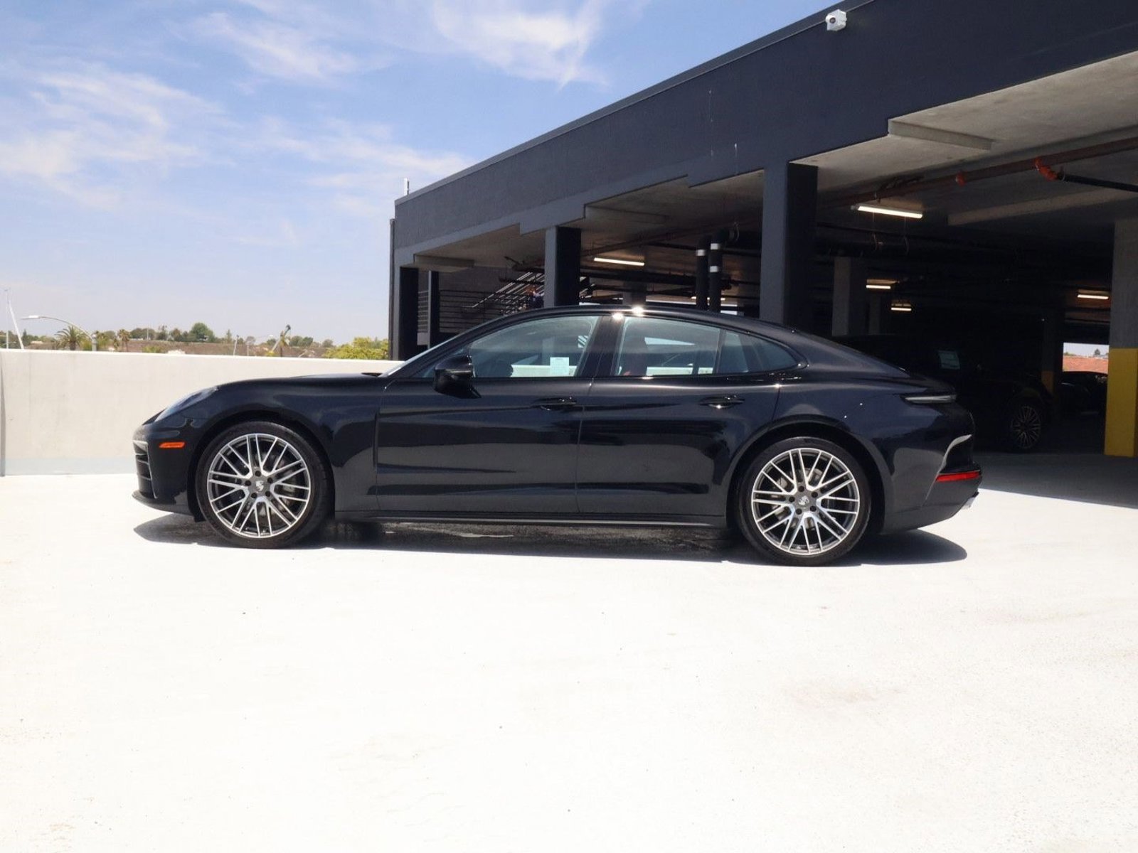 Certified 2025 Porsche Panamera 4 AWD/4WD video 2