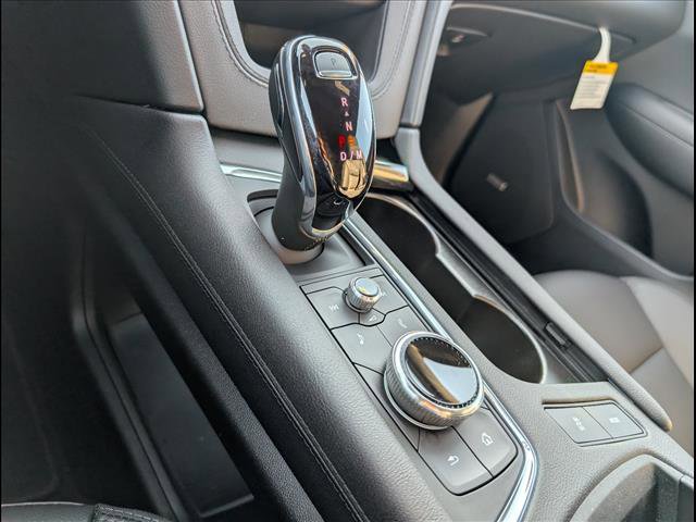 New 2026 Cadillac XT5 Luxury image 14