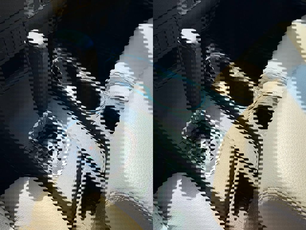 Used 2020 Toyota Sequoia Limited w/ Safety & Convenience Package image 22