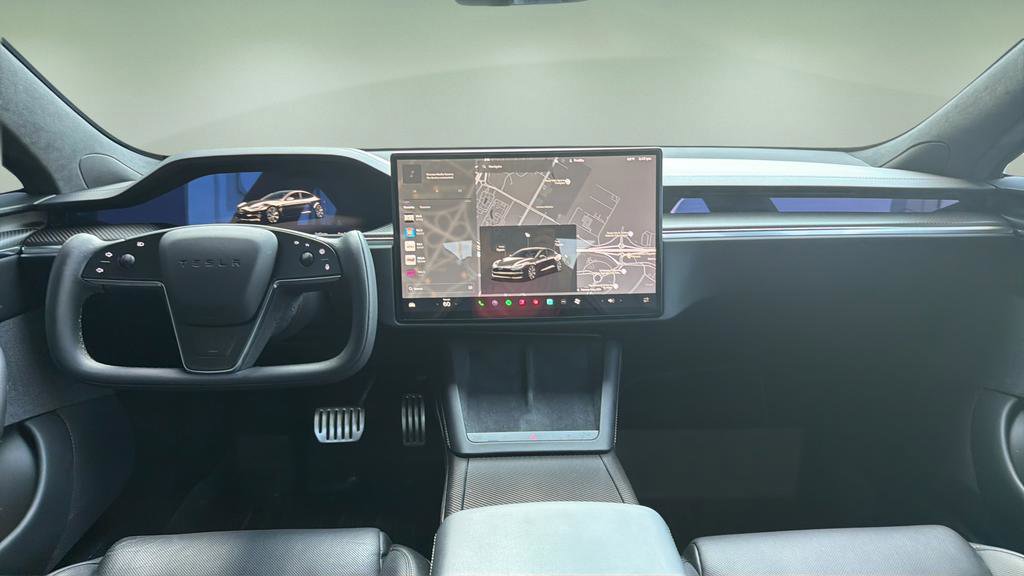 Used 2021 Tesla Model S Plaid image 7