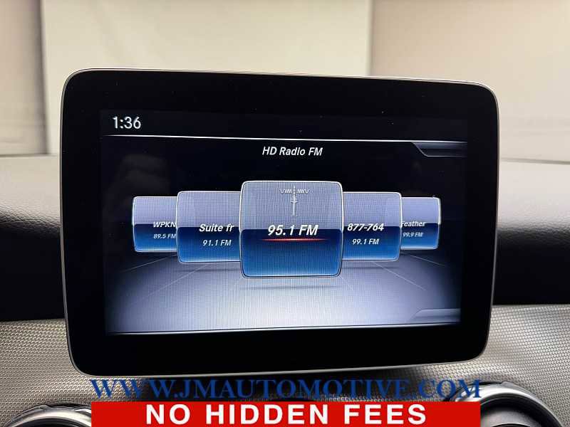 Used 2019 Mercedes-Benz GLA 250 4MATIC image 23