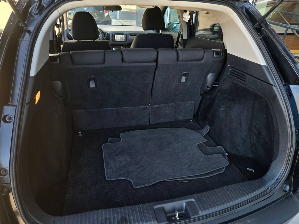 Used 2016 Honda HR-V EX image 33
