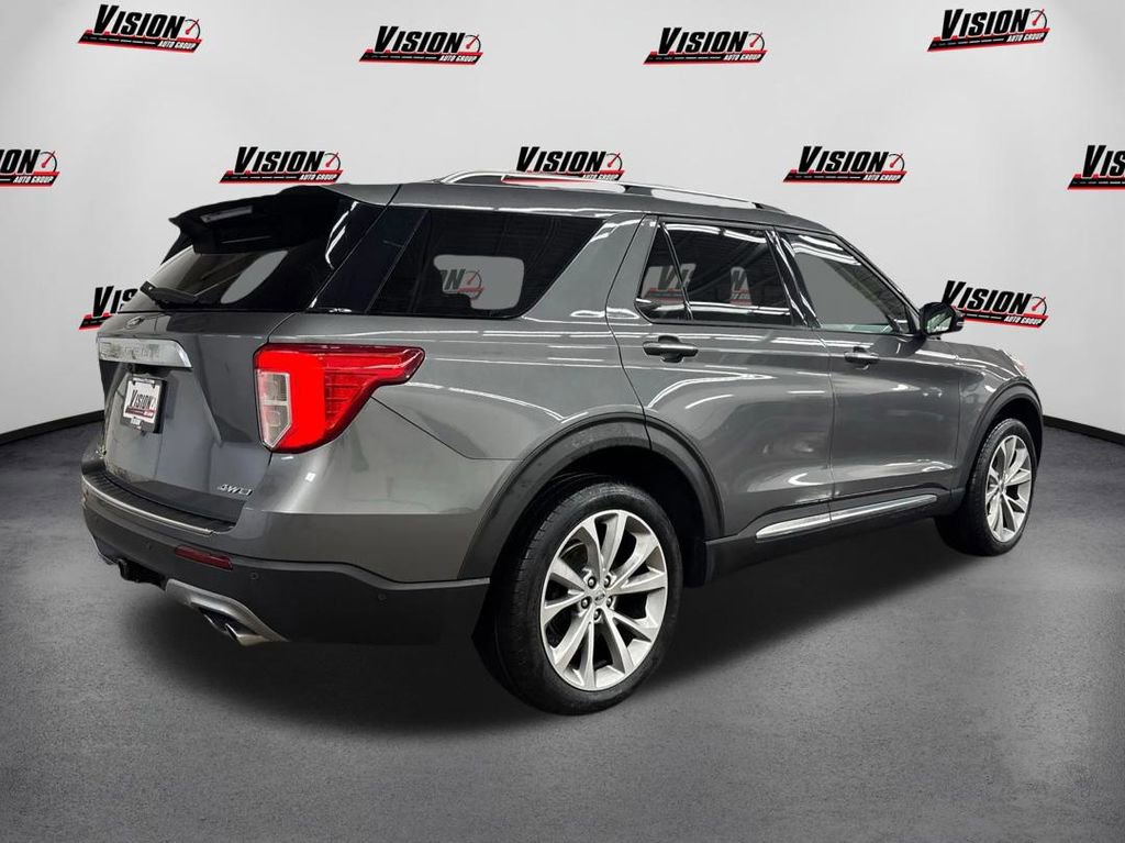 Used 2021 Ford Explorer Platinum w/ Equipment Group 601A AWD/4WD image 5