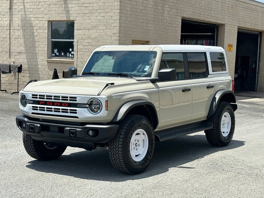 New 2026 Ford Bronco Heritage Edition AWD/4WD image 2