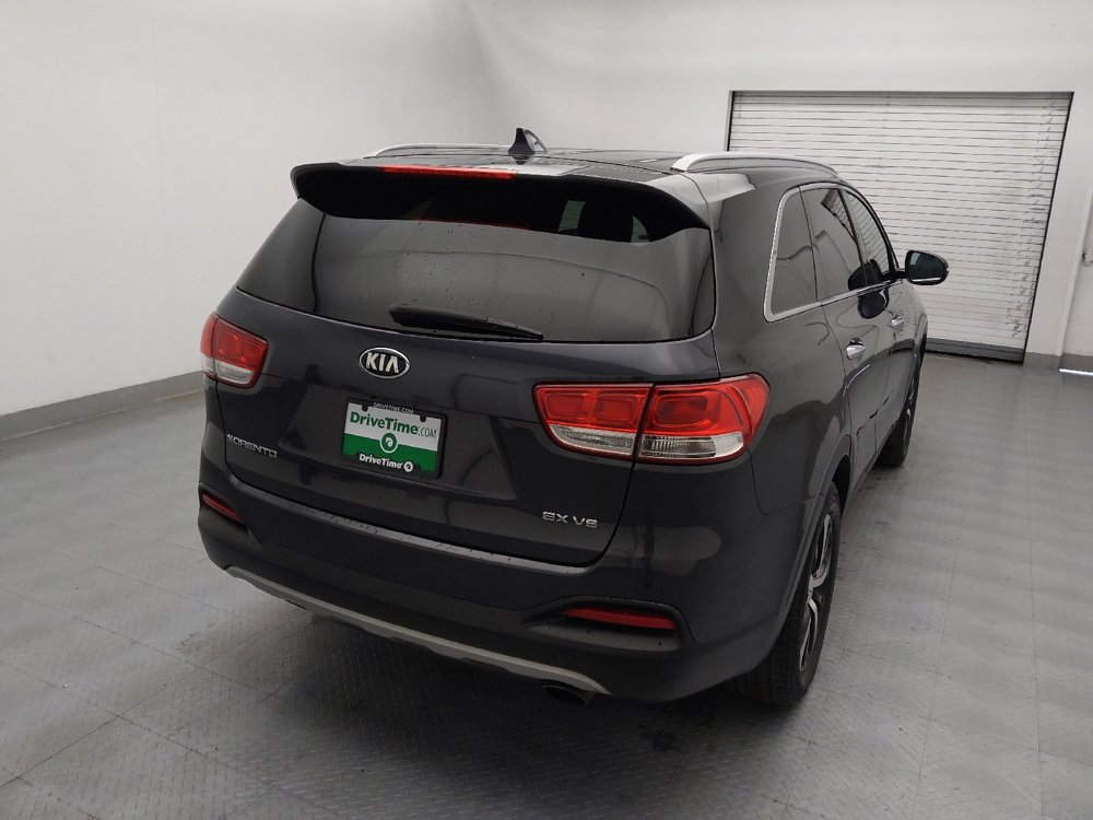 Used 2017 Kia Sorento EX w/ EX V6 Premium Package image 7