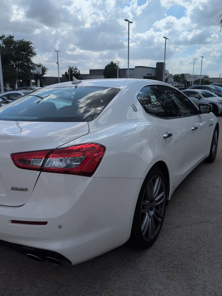 Used 2018 Maserati Ghibli S image 31