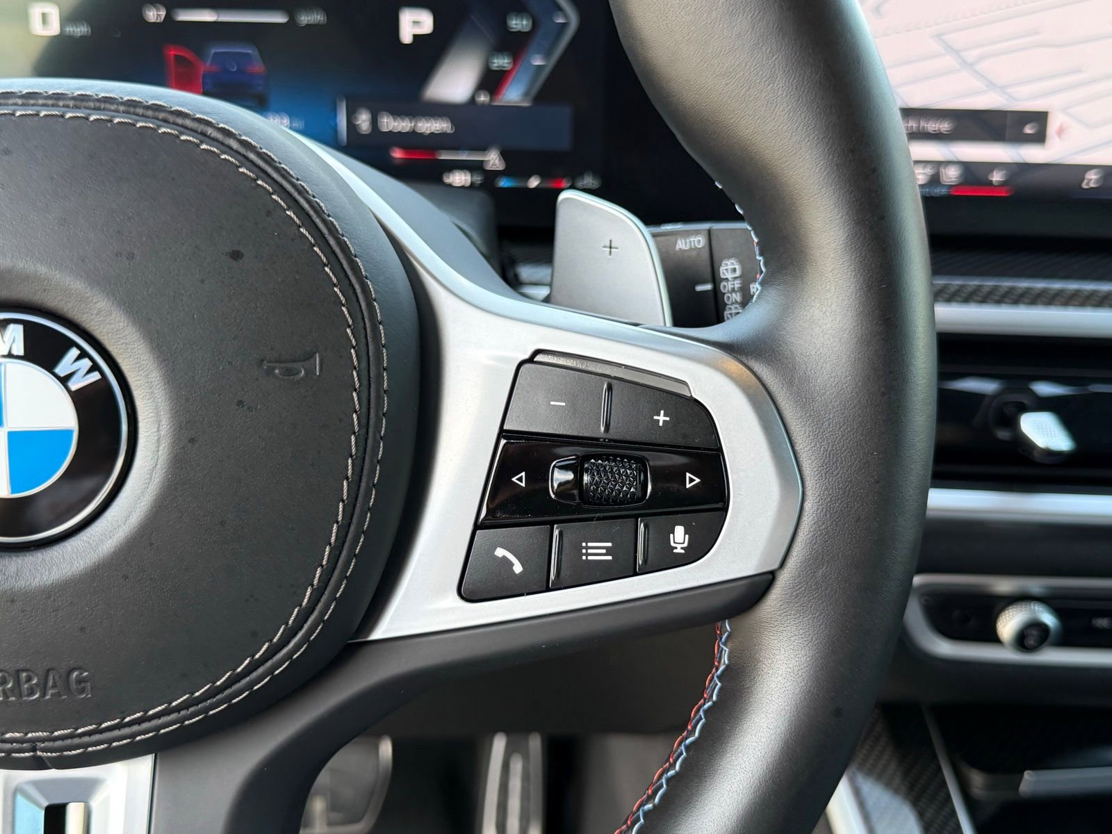 Used 2026 BMW X5 M60i image 26