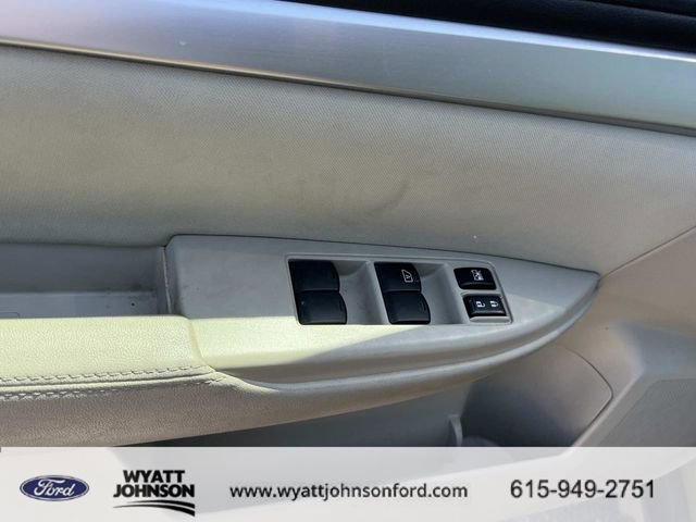 Used 2011 Subaru Outback 2.5i Premium w/ All-Weather Pkg AWD/4WD image 22