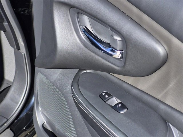 Used 2024 Nissan Murano SV w/ SV Midnight Edition Package image 15