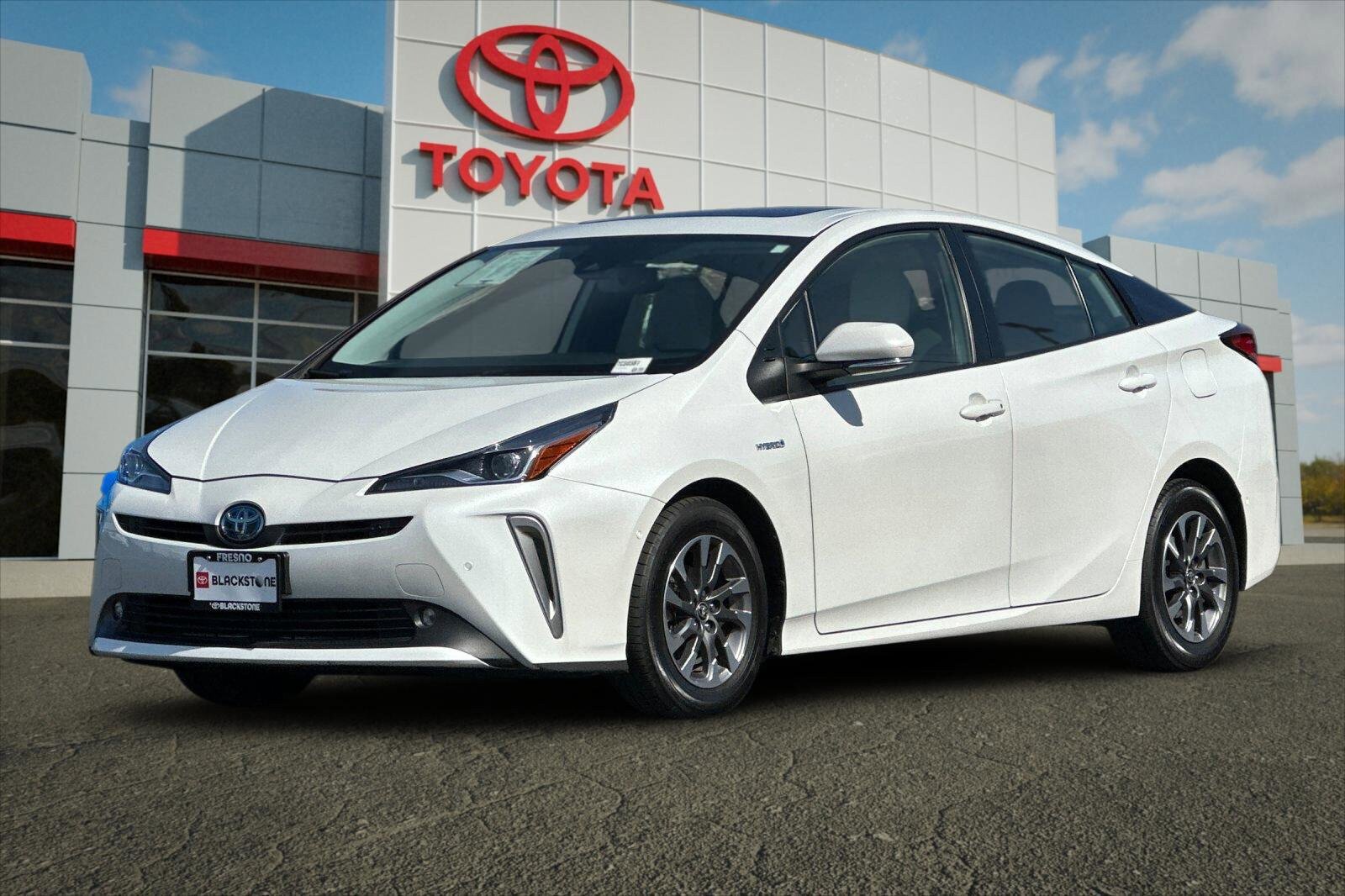 Certified 2022 Toyota Prius XLE w/ Premium Convenience Package FWD image 7