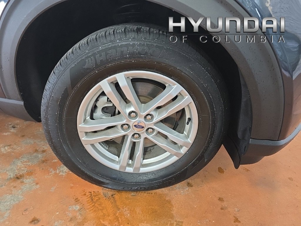 Used 2022 Ford Explorer XLT w/ Class IV Trailer Tow Package image 11