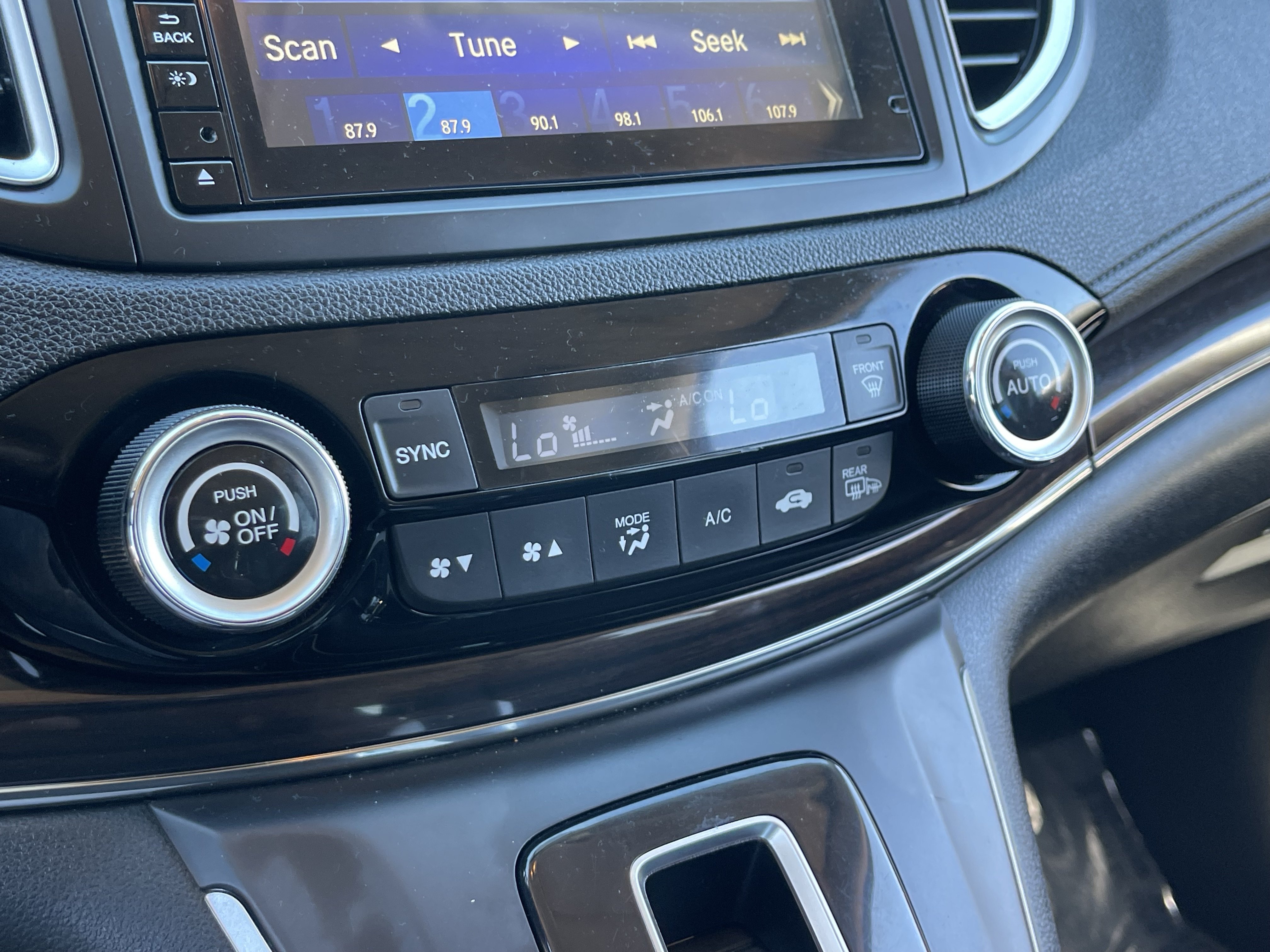Used 2016 Honda CR-V EX-L image 27