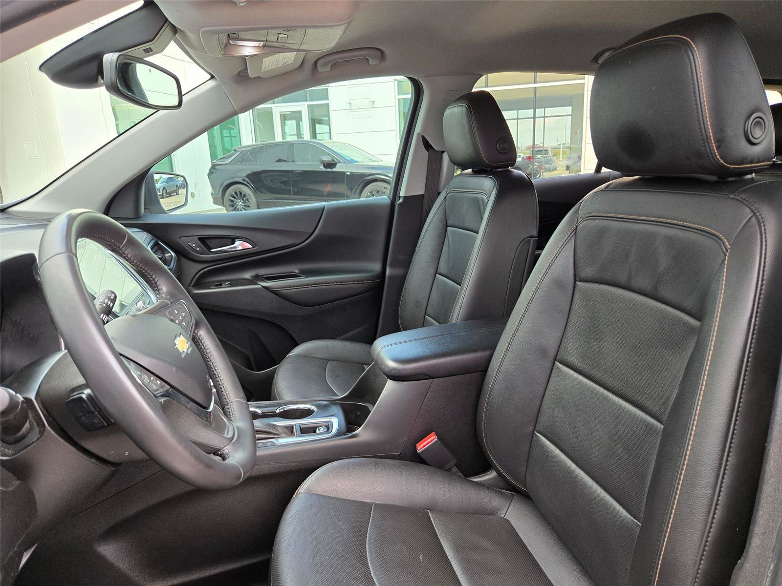 Used 2021 Chevrolet Equinox Premier w/ Redline Edition FWD image 26