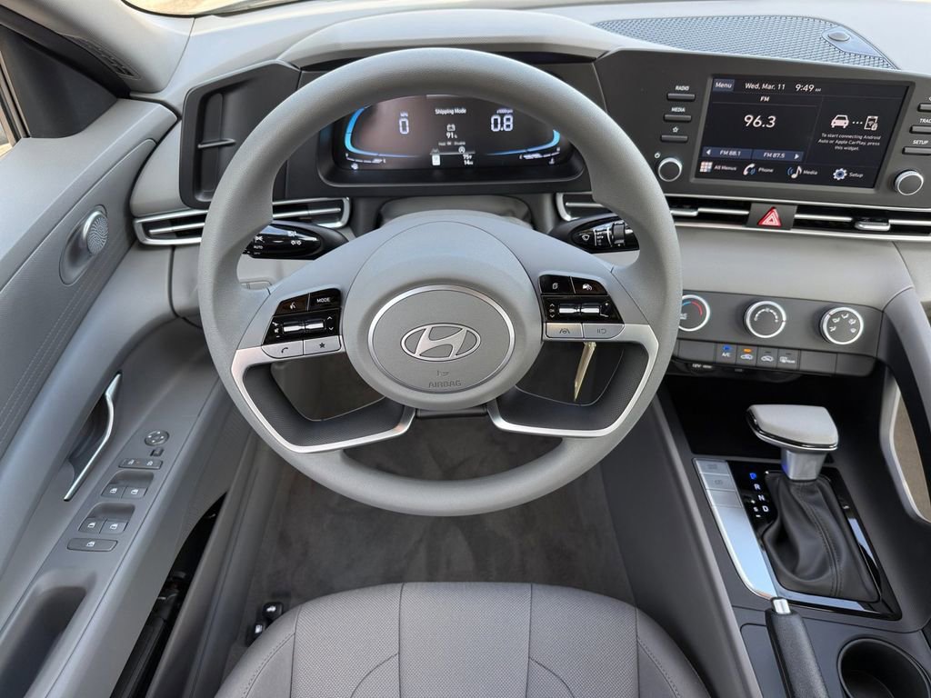 New 2026 Hyundai Elantra SE image 14