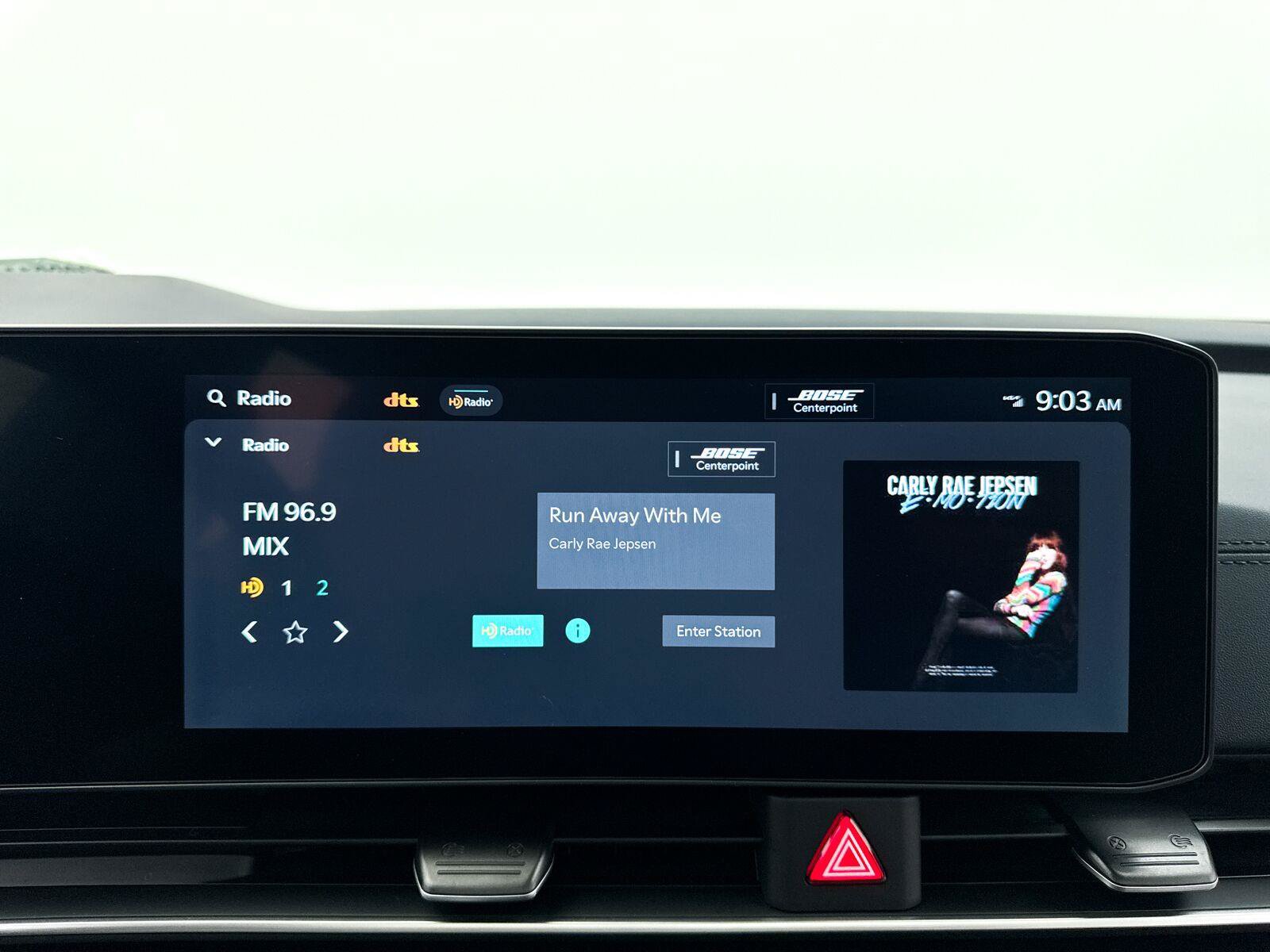 Used 2026 Kia Carnival SX Prestige FWD image 25