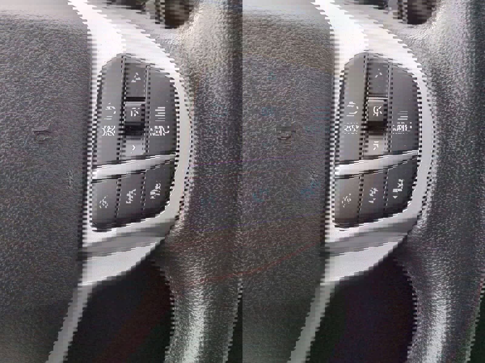 Used 2020 Ford Explorer XLT w/ Equipment Group 202A image 26