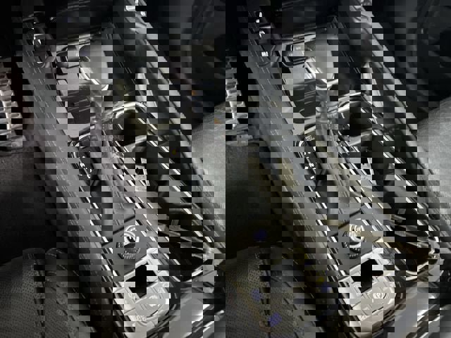 Used 2020 Kia Telluride SX image 16