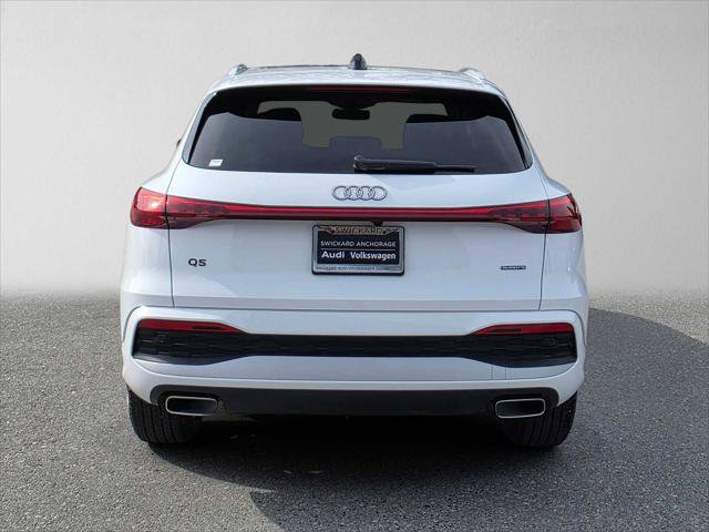 Used 2025 Audi Q5 Premium w/ Convenience Package AWD/4WD image 4