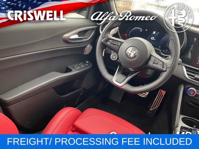 New 2025 Alfa Romeo Giulia AWD image 46