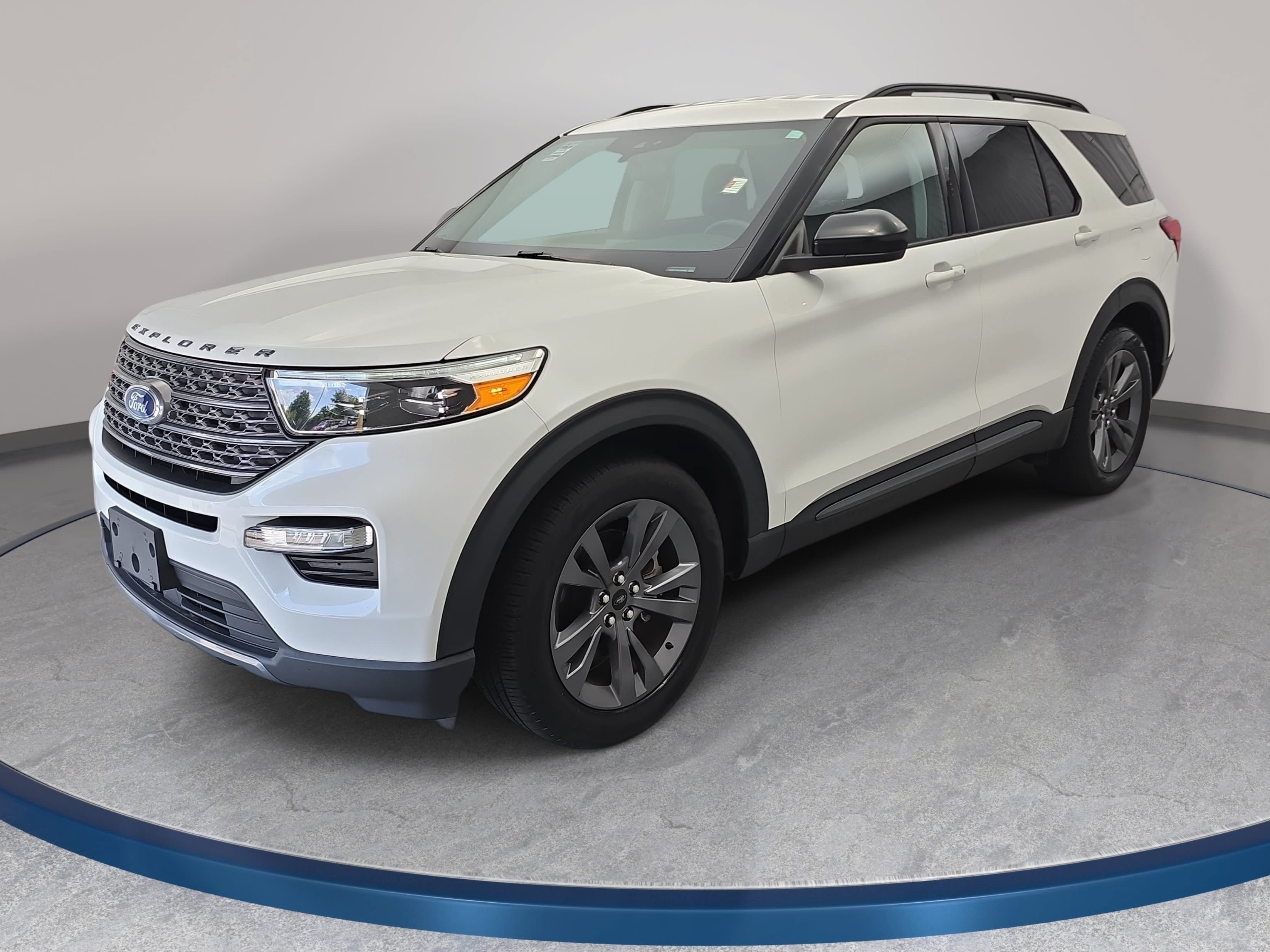 Used 2023 Ford Explorer XLT w/ Equipment Group 202A RWD video 1