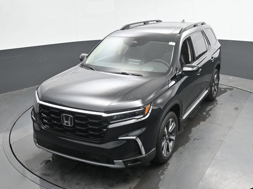 Used 2025 Honda Pilot Elite image 28